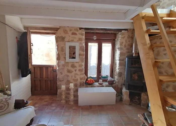 El Pajar 42 * La Aldea